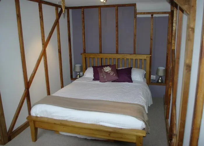 Horse & Groom Inn
