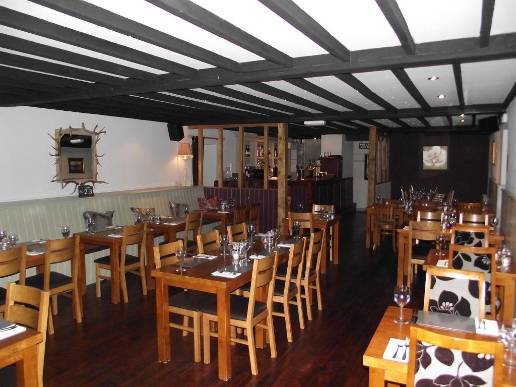 Horse & Groom Мини-отель Milcombe