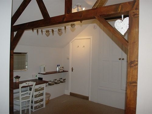 Horse & Groom Мини-отель Milcombe