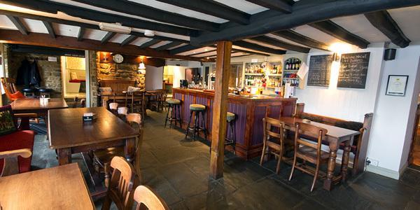 Horse & Groom